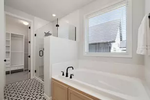 6510 Harvest Wy, Chaska, MN 55318 - Photo 22