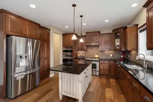 6035 Quantico Ln N, Plymouth, MN 55446 - Photo 4