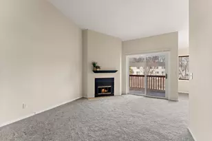 6097 Courtly Alcove, Woodbury, MN 55125 - Photo 2