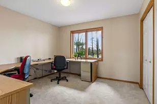 10173 Bridgewater Ct, Woodbury, MN 55129 - Photo 38
