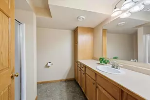1234 Mill Creek Cir, Saint Cloud, MN 56303 - Photo 44