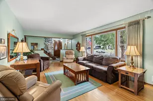 2245 Maple Ln E, Maplewood, MN 55109 - Photo 14