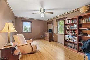 2245 Maple Ln E, Maplewood, MN 55109 - Photo 20