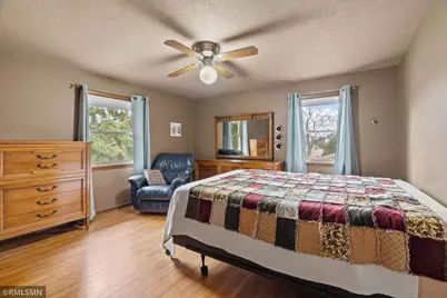 2245 Maple Lane E, Maplewood, MN 55109 - Photo 22