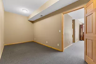 8175 Pristine Pine Trail, Eden Prairie, MN 55347 - Photo 30