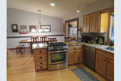 902 10th Street S, Benson, MN 56215 - Photo 12