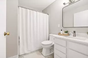 7601 W 101st St, Bloomington, MN 55438 - Photo 4