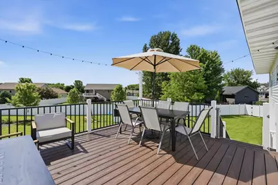 811 Brady Lane, New Richmond, WI 54017 - Photo 28