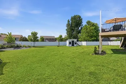 811 Brady Lane, New Richmond, WI 54017 - Photo 32