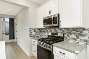 7070 181st St W, Lakeville, MN 55044 - Photo 14