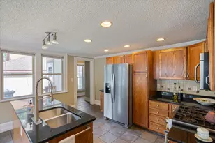 1001 26th Ave NE, Minneapolis, MN 55418 - Photo 8