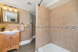 1001 26th Ave NE, Minneapolis, MN 55418 - Photo 40