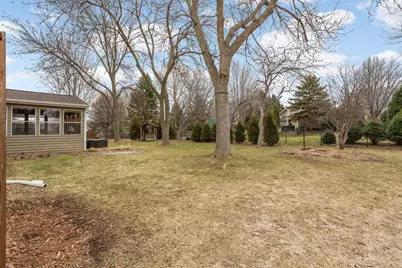 13004 Highpoint Curve, Burnsville, MN 55337 - Photo 46