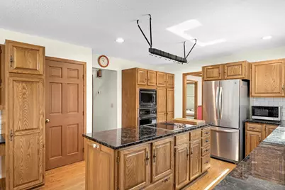 13004 Highpoint Curve, Burnsville, MN 55337 - Photo 14
