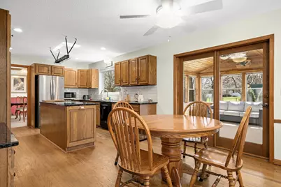 13004 Highpoint Curve, Burnsville, MN 55337 - Photo 12