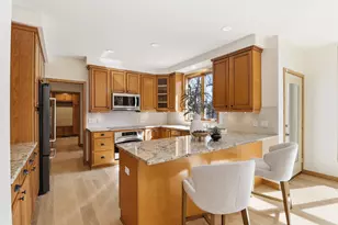 8295 Foxberry Ct, Savage, MN 55378 - Photo 6