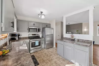 37625 Eleanor Avenue, North Branch, MN 55056 - Photo 4