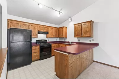 2870 Mounds View Boulevard, Mounds View, MN 55112 - Photo 6