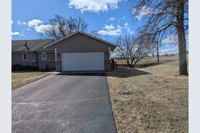 1051 Butte Court, Chanhassen, MN 55317 - Photo 1