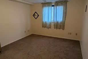 1051 Butte Ct, Chanhassen, MN 55317 - Photo 12