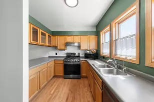 2637 5th Ave S, Minneapolis, MN 55408 - Photo 6