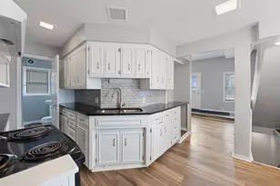 1054 Arkwright St, Saint Paul, MN 55130 - Photo 4