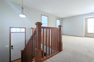 11170 Sand Castle Dr, Woodbury, MN 55129 - Photo 2