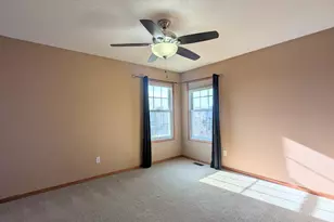 11170 Sand Castle Dr, Woodbury, MN 55129 - Photo 14