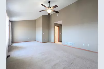 11170 Sand Castle Drive #E, Woodbury, MN 55129 - Photo 10