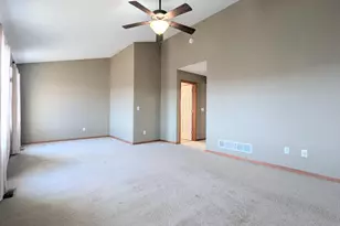 11170 Sand Castle Dr, Woodbury, MN 55129 - Photo 10