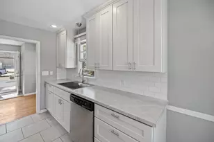 3619 71st St E, Inver Grove Heights, MN 55076 - Photo 2