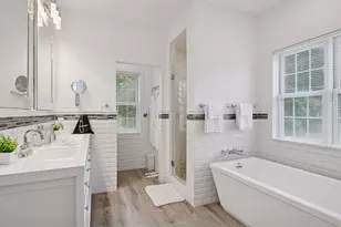 1032 Gardner St E, Wayzata, MN 55391 - Photo 20