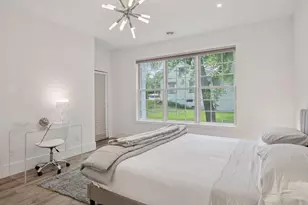 1032 Gardner St E, Wayzata, MN 55391 - Photo 18