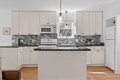 336 18th Avenue N, Hopkins, MN 55343 - Photo 12