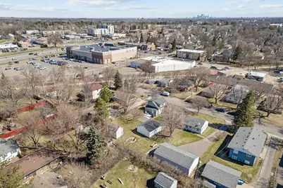 336 18th Avenue N, Hopkins, MN 55343 - Photo 30