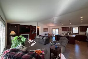 1175 Front St, Staples, MN 56479 - Photo 14