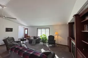 1175 Front St, Staples, MN 56479 - Photo 16