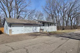 116 Lockey Ave, Center City, MN 55012 - Photo 6