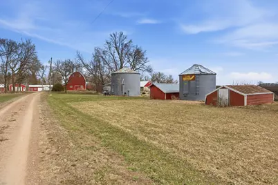 54724 805th Avenue, Stewart, MN 55385 - Photo 22