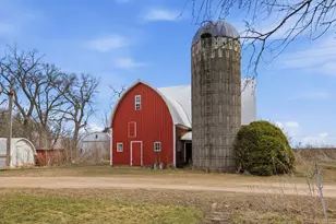 54724 805th Ave, Stewart, MN 55385 - Photo 2