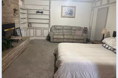 916 5th Street S, Saint James, MN 56081 - Photo 8