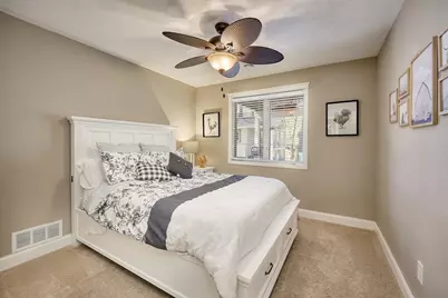 1832 Essex Road, Hopkins, MN 55305 - Photo 24