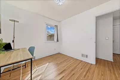 5248 Florida Avenue N, Crystal, MN 55428 - Photo 12