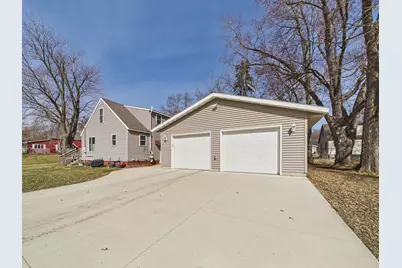 707 Hagenson Street, Starbuck, MN 56381 - Photo 2
