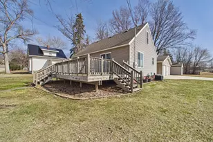 707 Hagenson St, Starbuck, MN 56381 - Photo 38