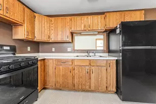 413 S Sherman St, Houston, MN 55943 - Photo 4