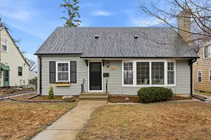 5829 12th Ave S, Minneapolis, MN 55417 - Photo 2