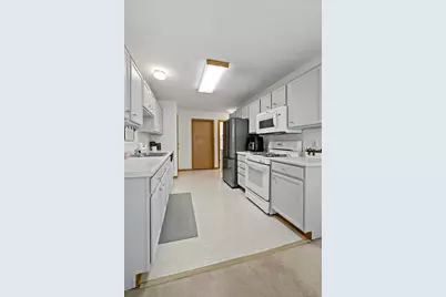 8839 Hastings Circle NE, Blaine, MN 55449 - Photo 12