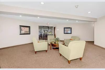 7501 W 101st Street #320, Bloomington, MN 55438 - Photo 12