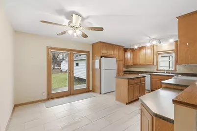 5221 Sumter Avenue N, New Hope, MN 55428 - Photo 6